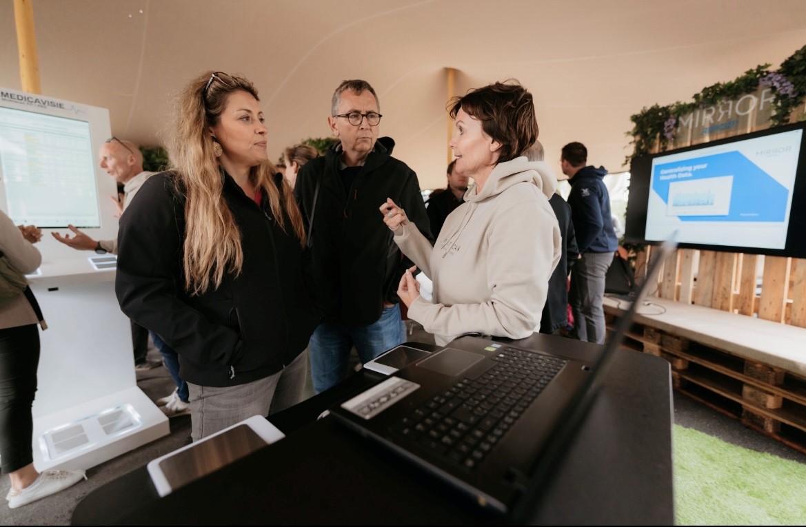 love-tomorrow-conference-8